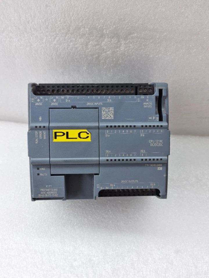 SIEMENS 6ES7 214-1AG40-0XB0 S7-1200 CPU 1214C DC/DC/DC (Error Blink as Video)